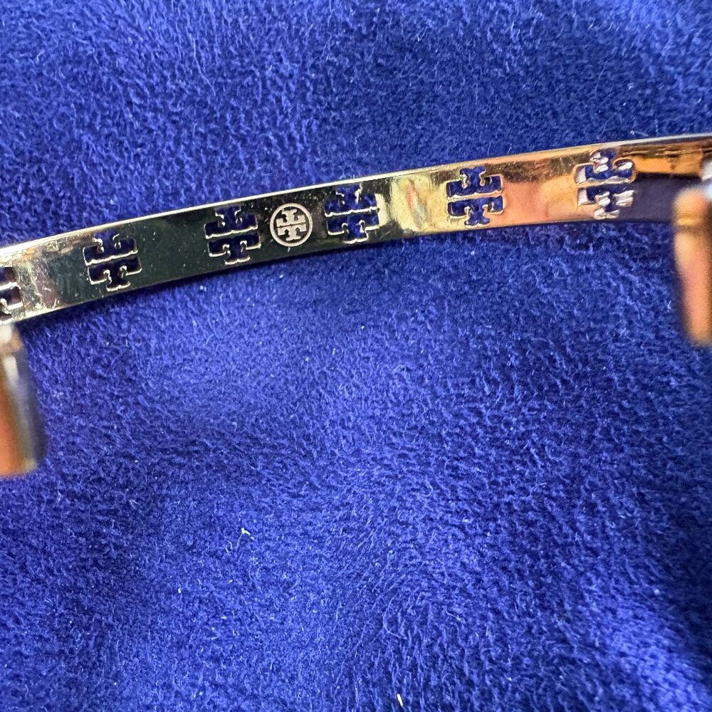 Tory Burch T- Pierced Logo Cuff in Metallic ROSE GOLD - Picture 5 of 5